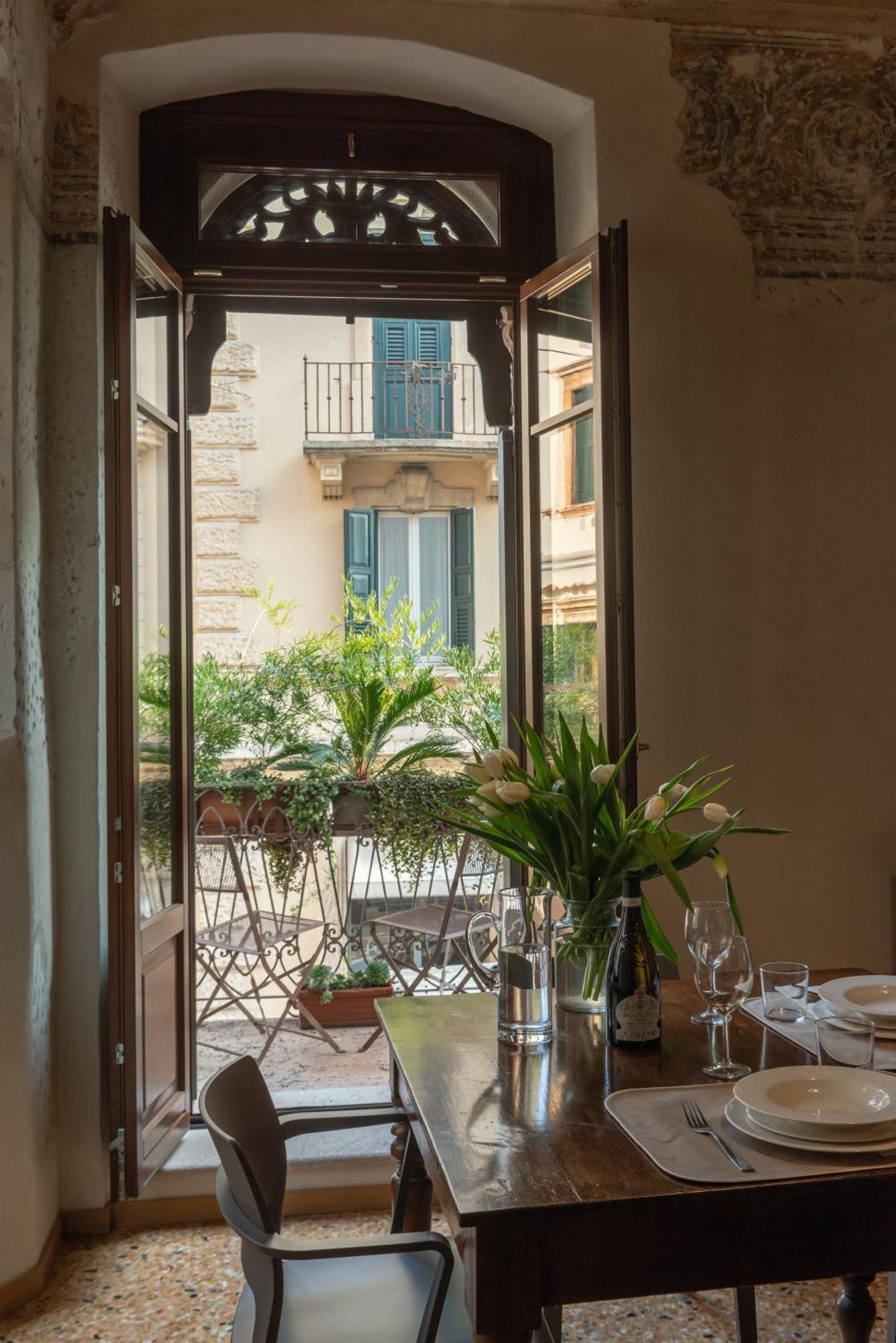 Residenza Roccamaggiore Verona Dış mekan fotoğraf