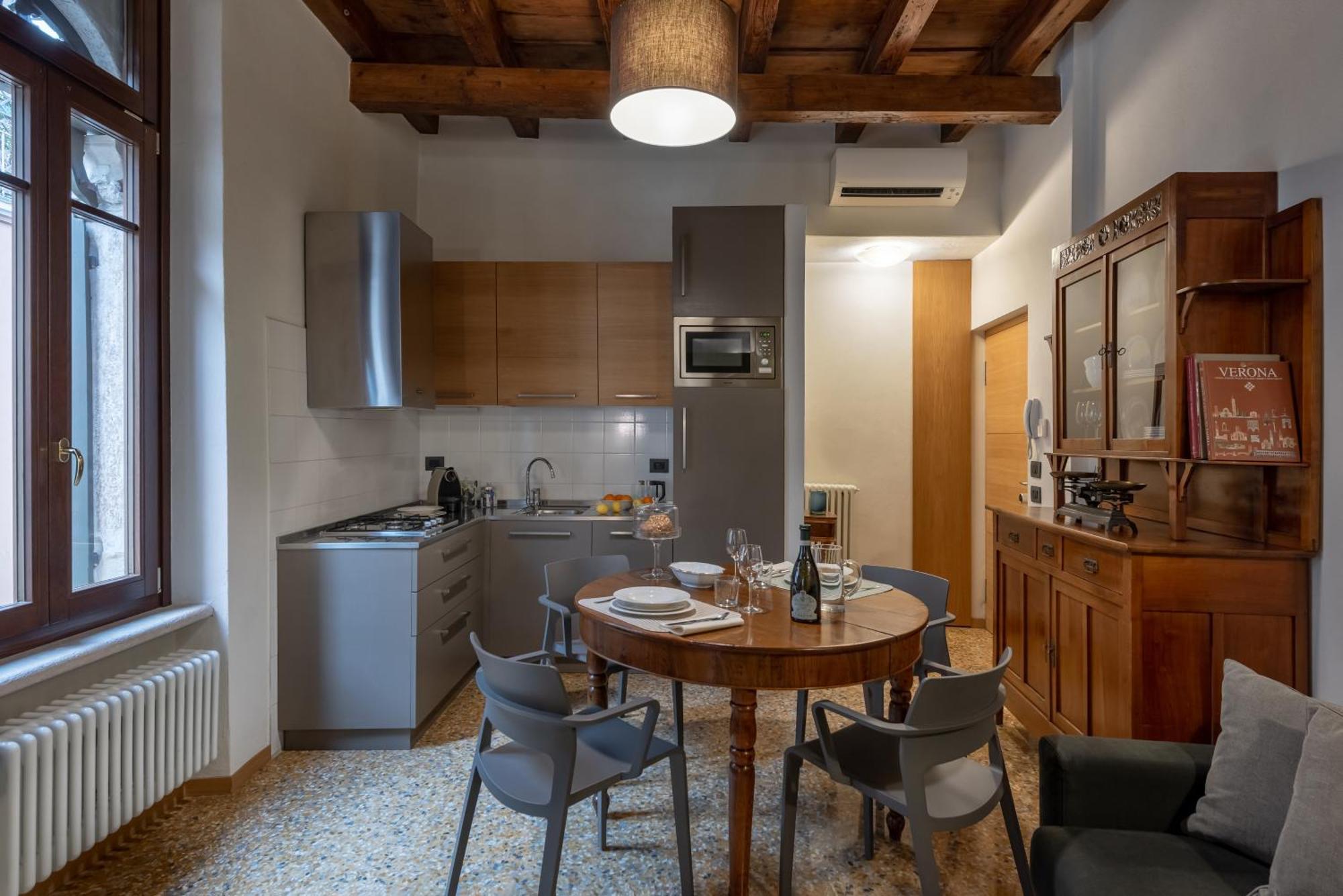 Residenza Roccamaggiore Verona Dış mekan fotoğraf